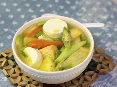 cach-nau-canh-chay